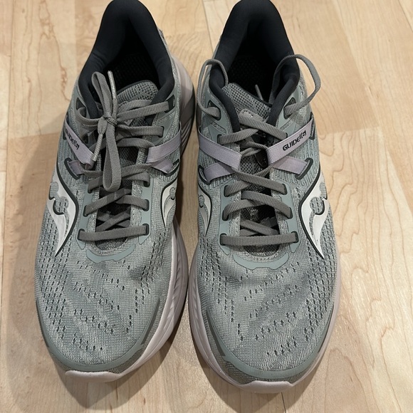 💙Saucony Guide 16 - Picture 3 of 8